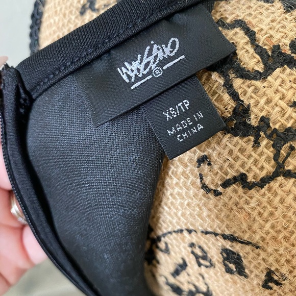 Adorable grey cocktail dress. - Picture 3 of 5